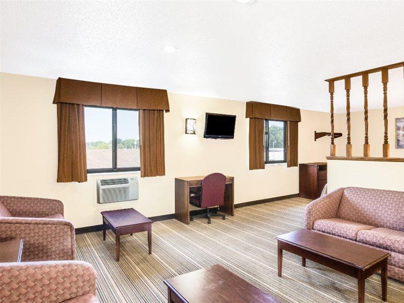 Coastal Inn & Suites Wilmington Exteriér fotografie