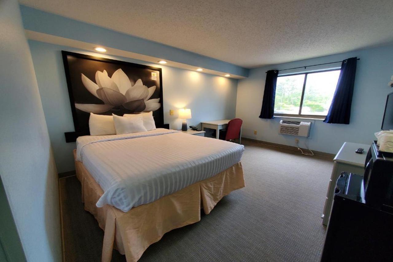 Coastal Inn & Suites Wilmington Exteriér fotografie